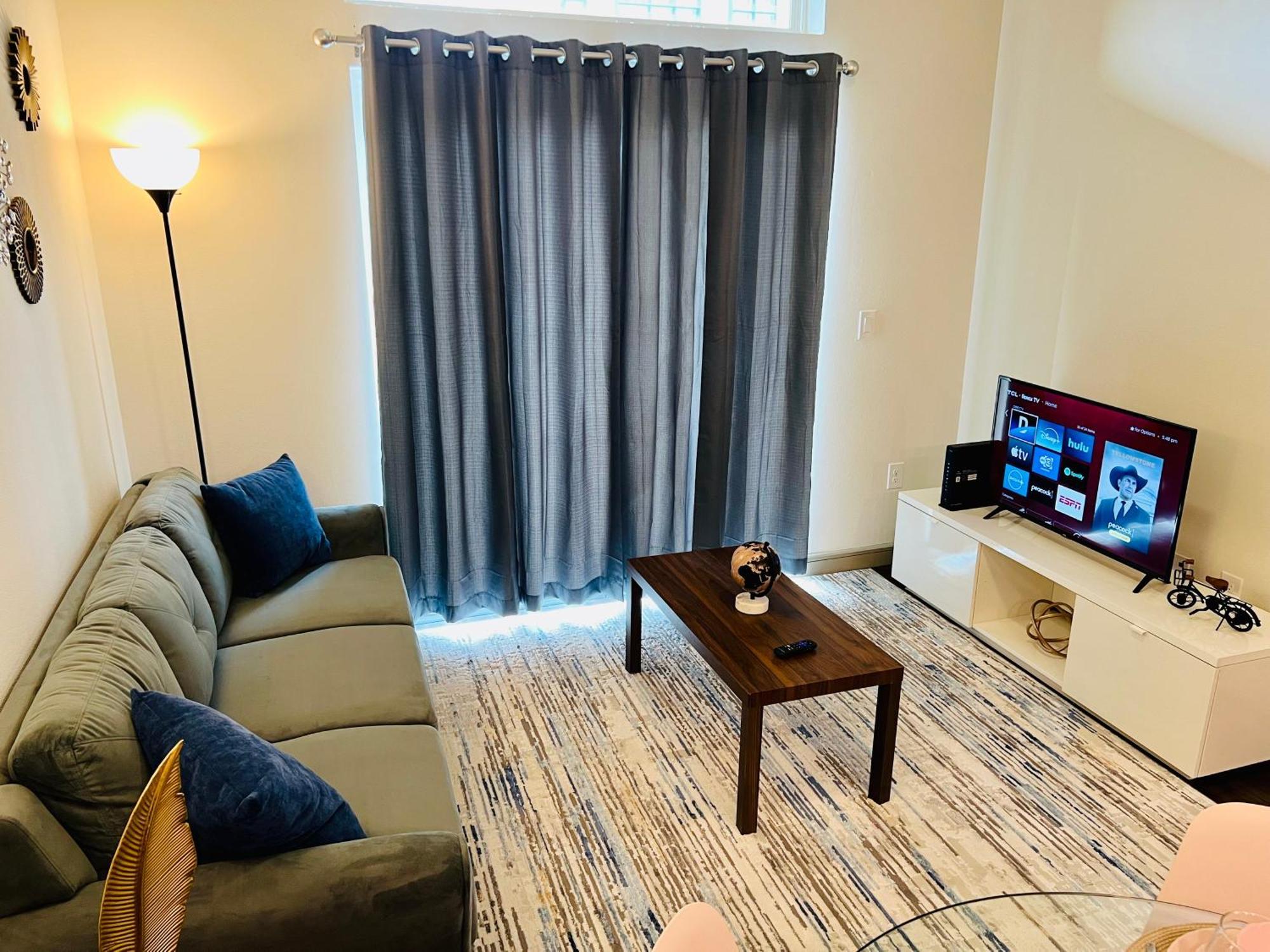 Апартаменты Downtown Apart 1 Bed 1 Bath Free Parking Хьюстон Экстерьер фото